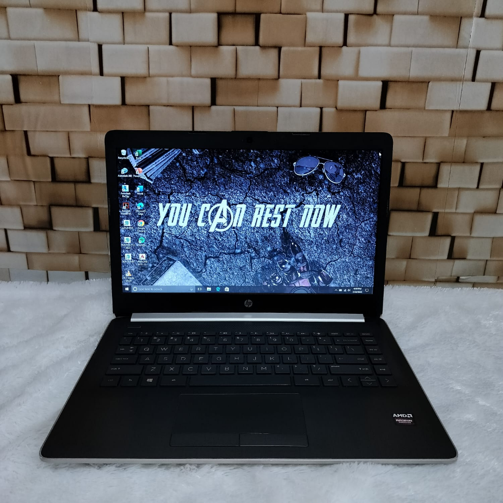 laptop hp amd a9 HP 14 - cm0014ax bekas siap pakai