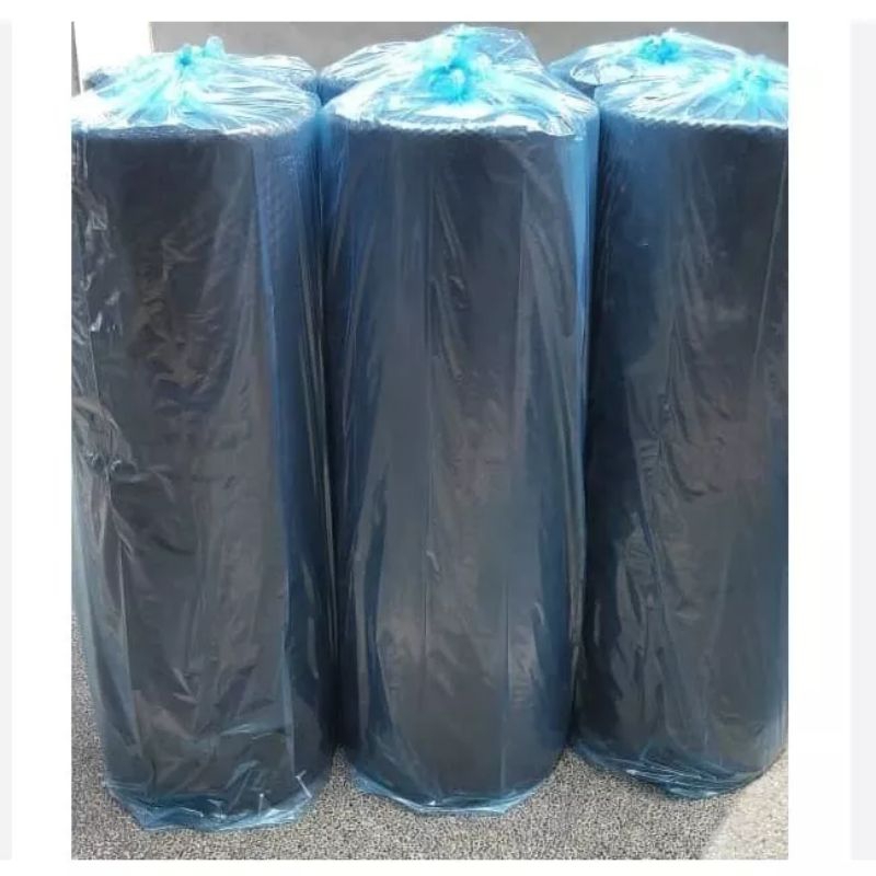 

1 roll bubble wrup ukuran 125cm X 50m warna putih dan hitam