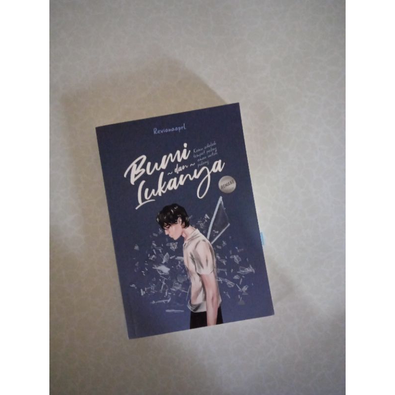 Novel Preloved Ken- Bumi dan Lukanya