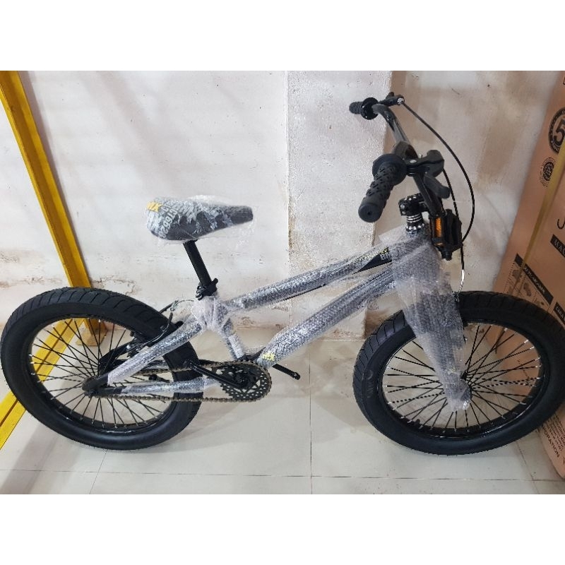 Sepeda BMX 20 inch CENTRUM ( BAN JUMBO 3.0 ) ( BLACK / HITAM )