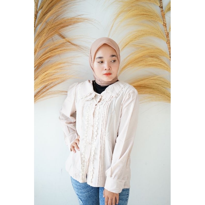 Blouse atasan renda import / Kemeja lengan panjang wanita
