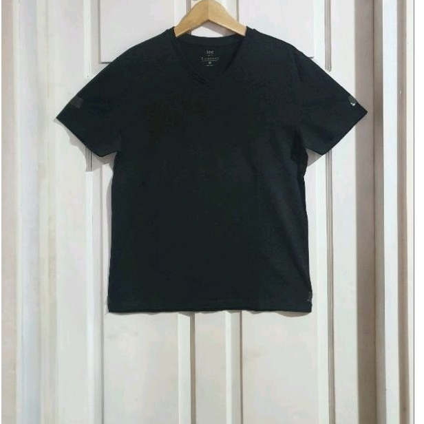 Kaos Pria Giordano Tee Slim Fit Kaos V neck Size L