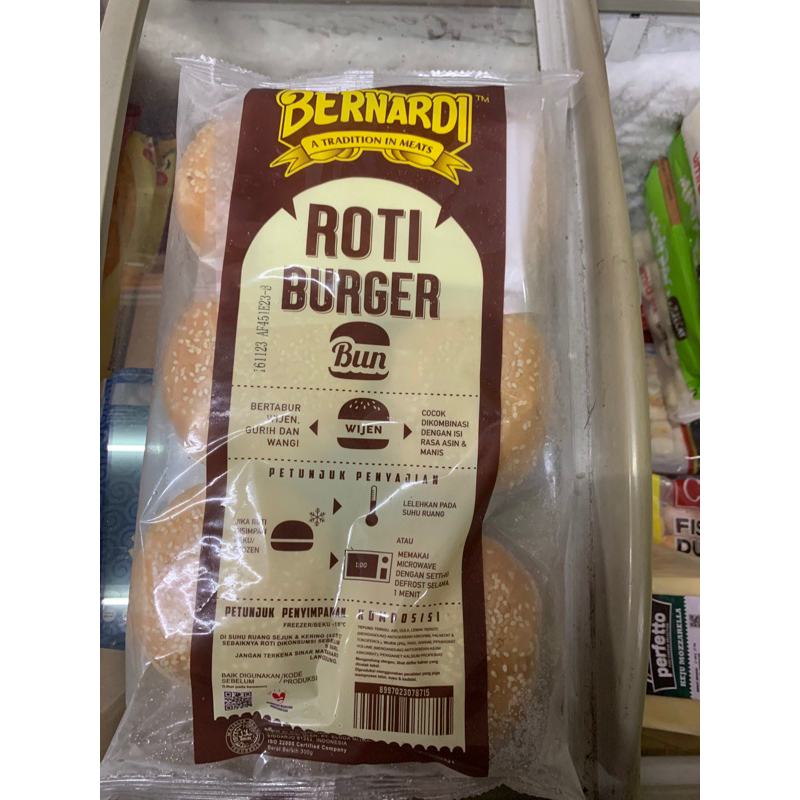 

ROTI BURGER BESAR WIJEN BERNADI