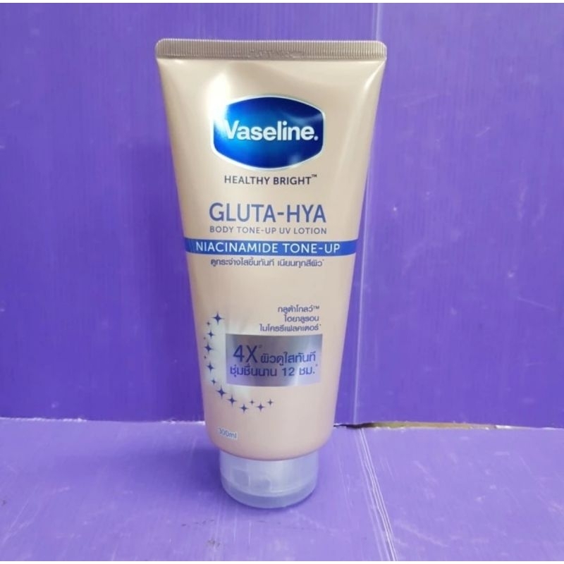 Vaseline Gluta Hya Niacinamide Tone Up Thailand 300 ml