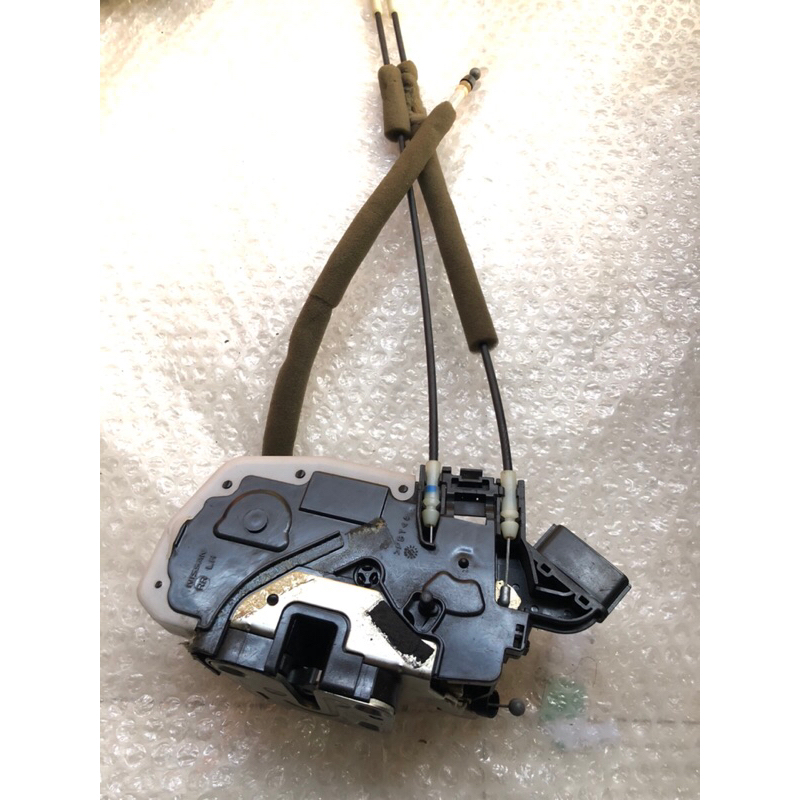 doorlock nissan grand livina sebelah kiri belakang/ LH RR