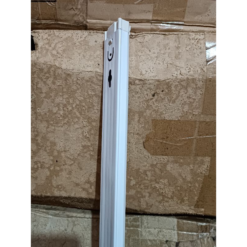 Kap lampu TL LED panjang 1.2M