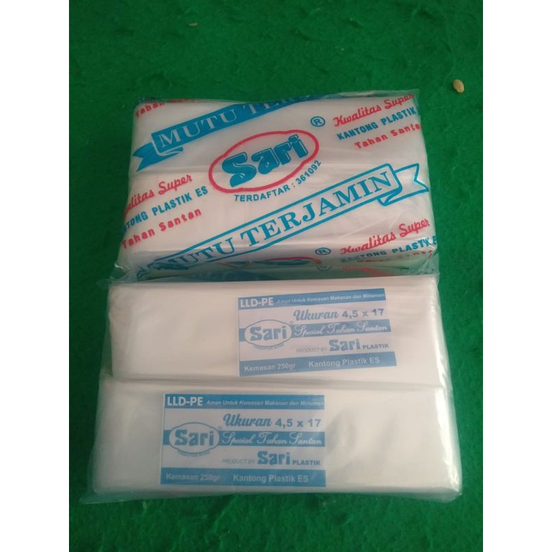 Plastik es / plastik es lilin