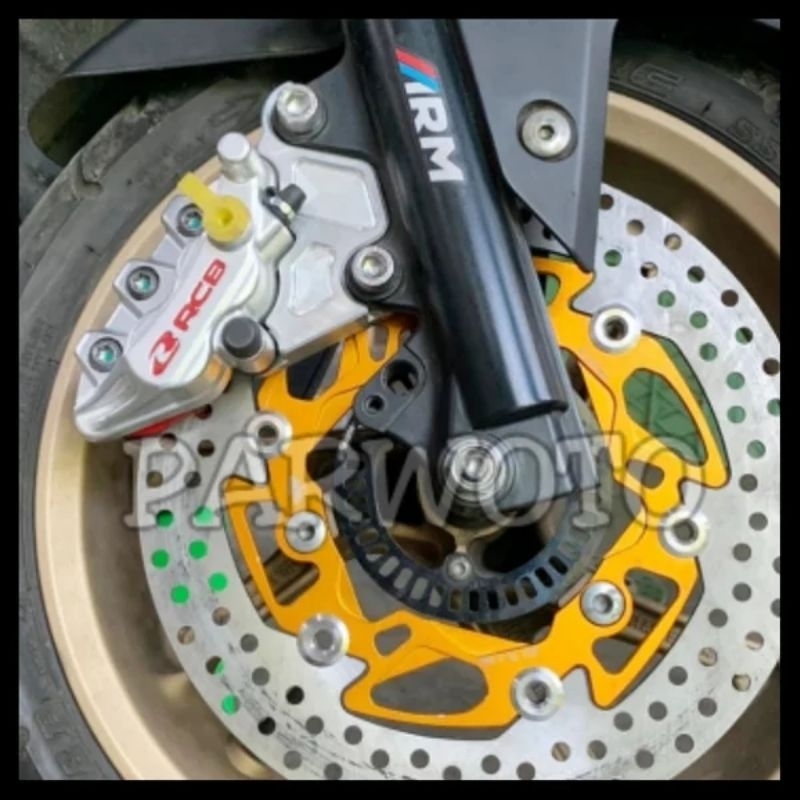 Bracket Breket Pangkon Kaliper Cakram Depan RCB 2P 2 Piston Bottom Shock NMAX Aerox Ori - Original C