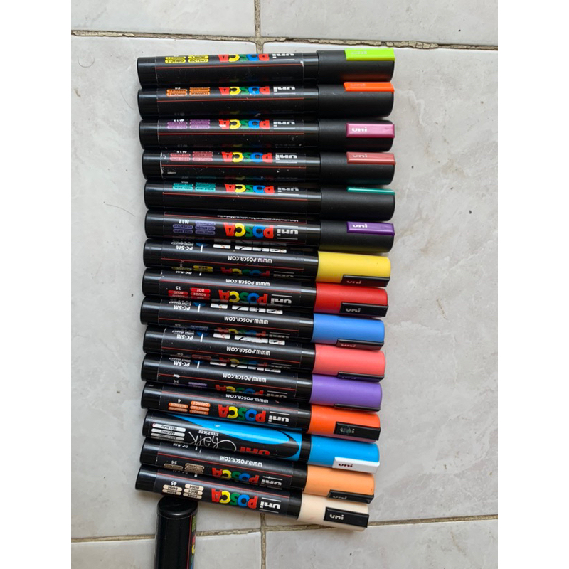 15 Posca Paint Markers Set, PC-5M Medium Posca Markers with