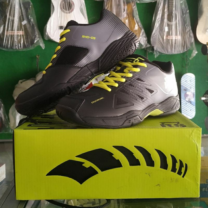 Sepatu Badminton RS SND 05