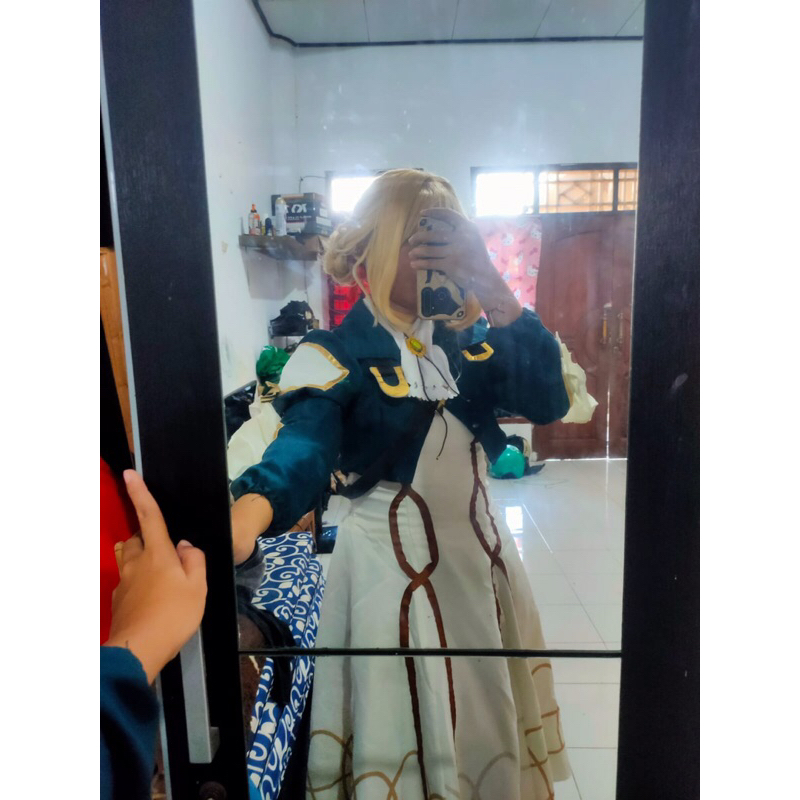 Unik Rental Costume Violet Evergarden