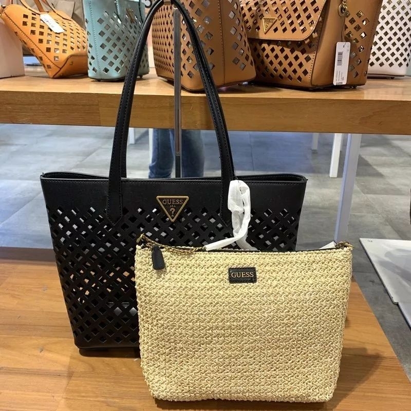 GUESS AQUA TOTE BAG ORIGINAL COUNTER DIJAMIN 100% ORIGINAL COUNTER