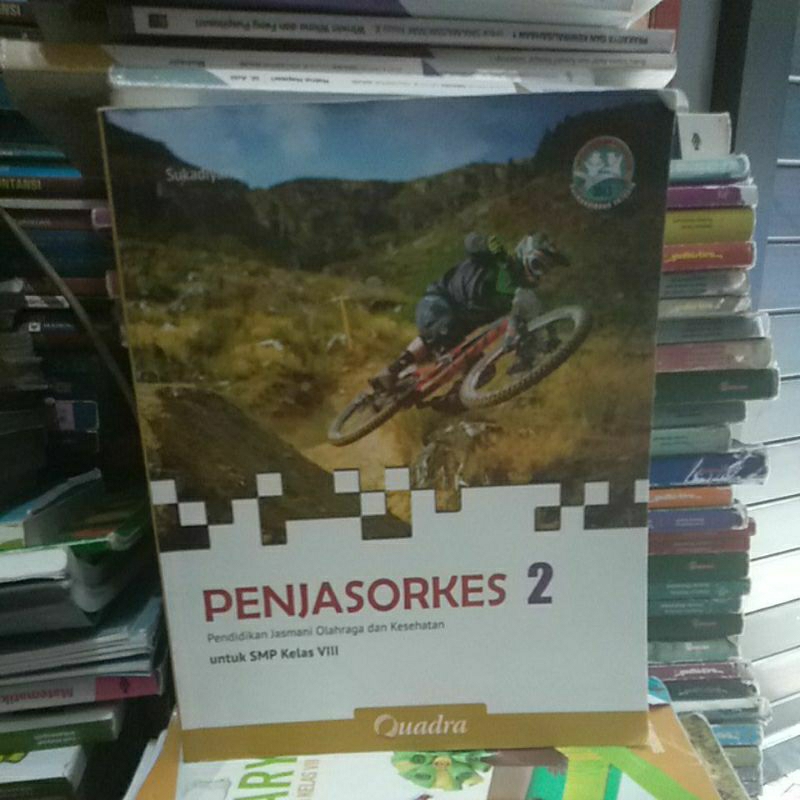buku bekas penjasorkes untuk SMP kelas 8 penerbit quadra