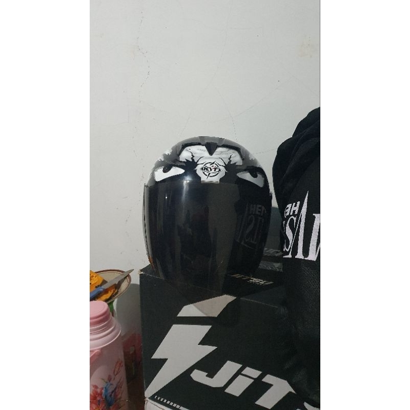helm jitsu js1 joker