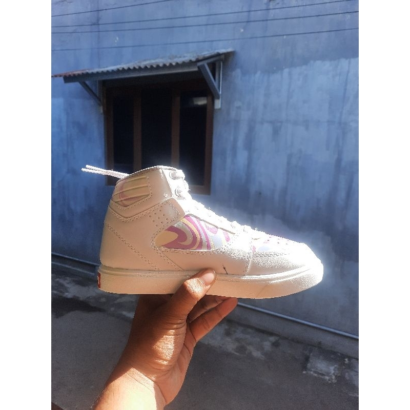 AEROSTREET X PADDLE POP|AEROSTREET X LOONEY TUNES|AEROSTREET X HARRY POTTER