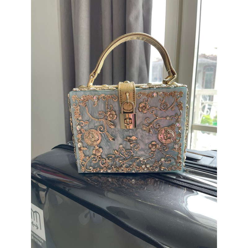 Preloved waiwai tas acrylic / tas pesta / tas tangan murah