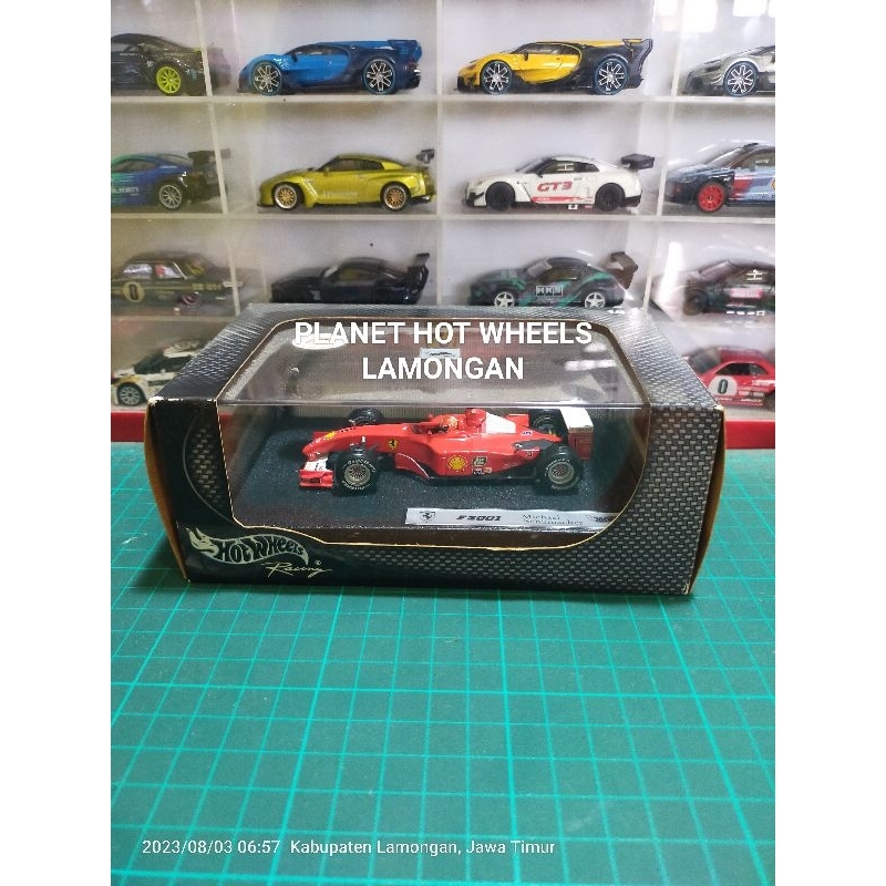 hot wheels 1/43 ferrari f2001 michael schumacher