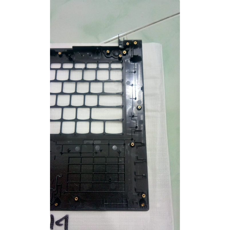 Casing Atas Keyboard Palmrest Lenovo V310 V310-14 IKB  V310 14  14IKB