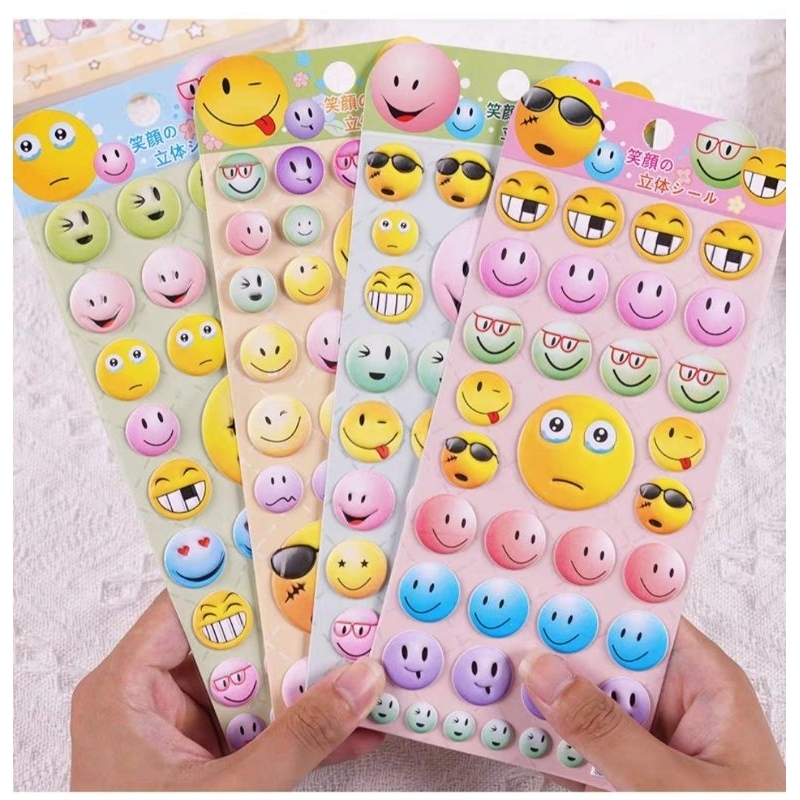 

Sticker senyum stiker emosi stiker smile. emoticon sticker