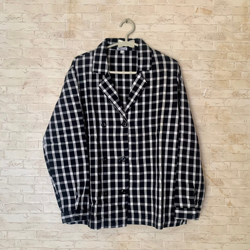 Blazer Jas Kotak Hitam Putih ONE BRAND Preloved Murah