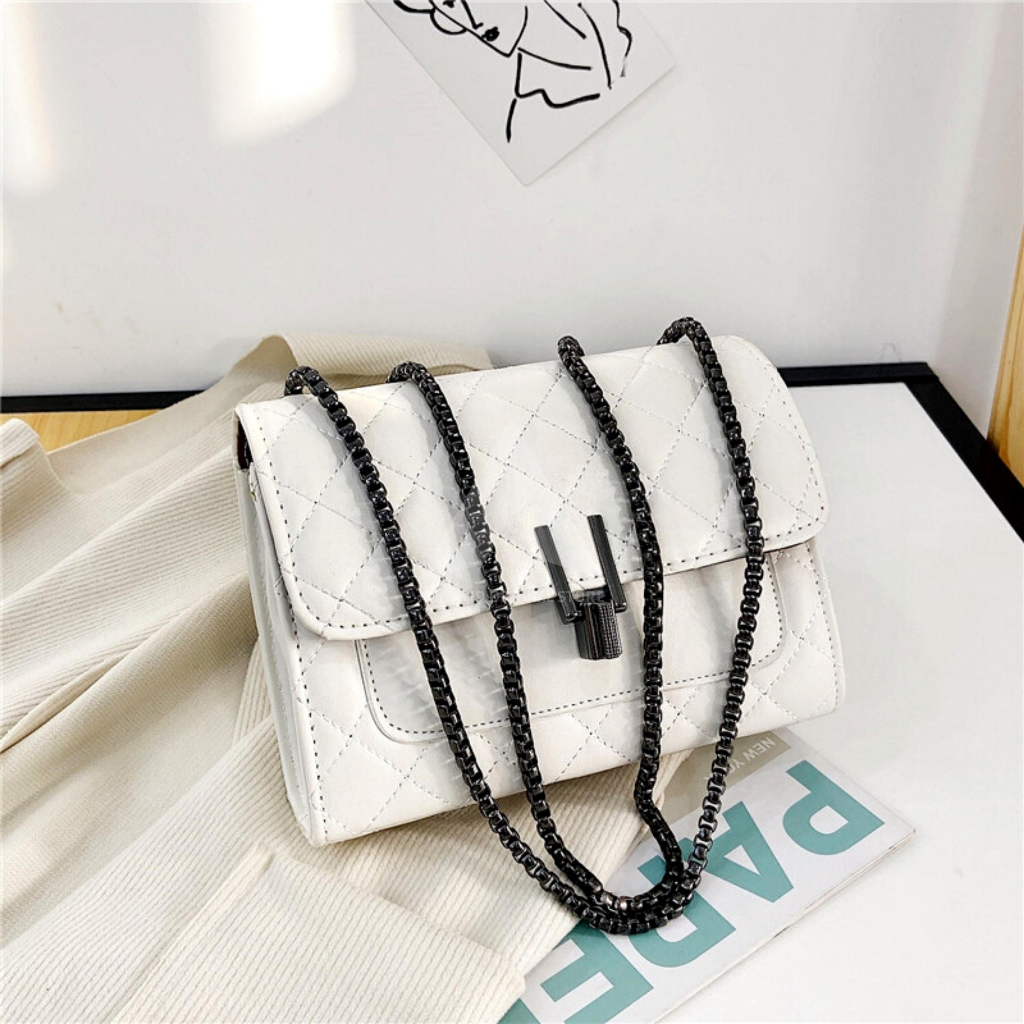 TAS / TAS WANITA / TAS SELEMPANG / TAS BRANDED / TAS KOREA / SLINGBAG / TOTEBAG / TAS SELEMPANG WANI