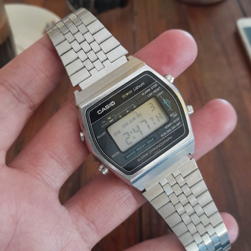 Jam tangan Vintage casio marlin W250