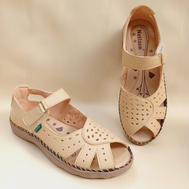 Sepatu  Wanita Kickers terlaris Jumbo Big size kode BTG 13