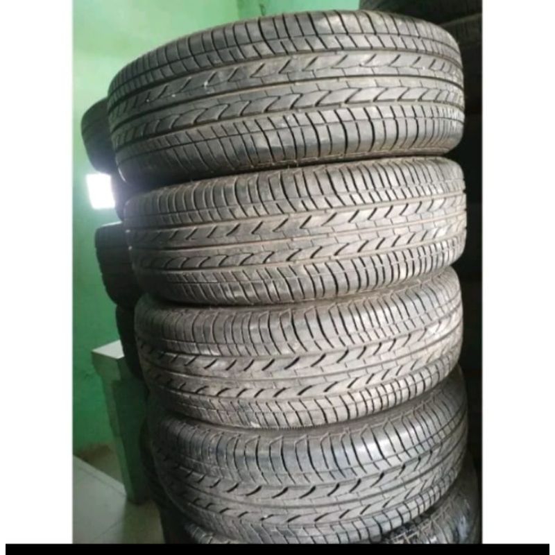 Ban Mobil Ring 14 Merek Bridgestone 185/70 R14 Second Copotan Tubles