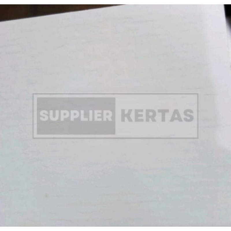 

kertas concorde 220gr putih ukuran F4/A4