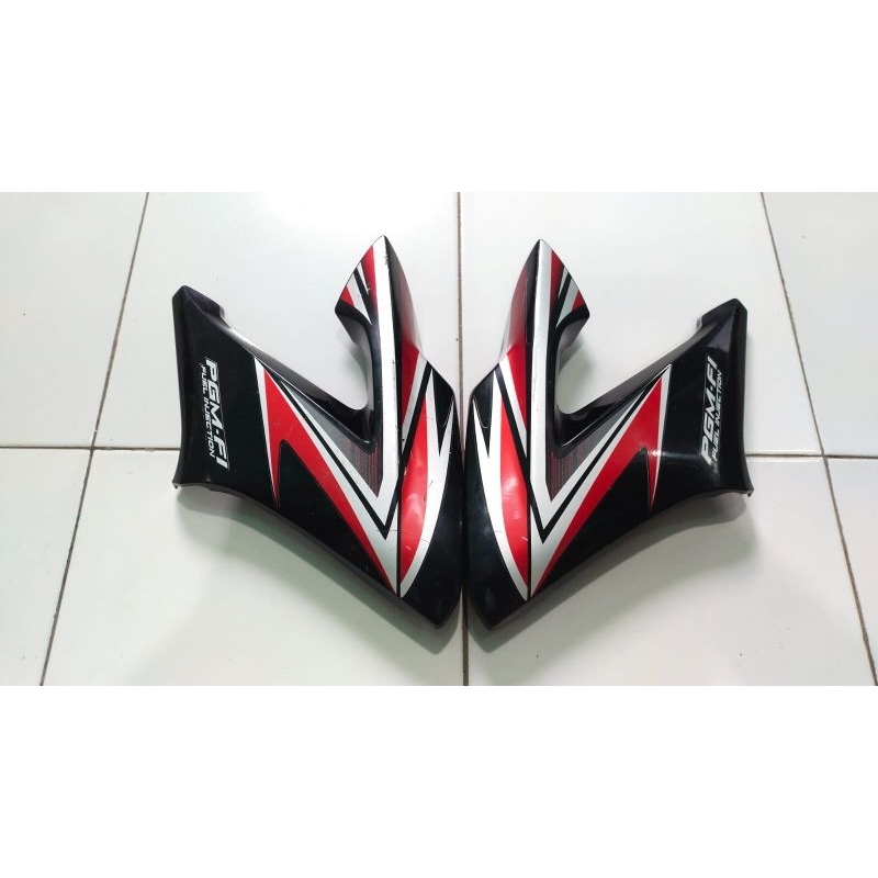 Cover sayap tangki Kupingan tangki airscoop Honda cb 150 r old k15 original 2nd lepasan motor