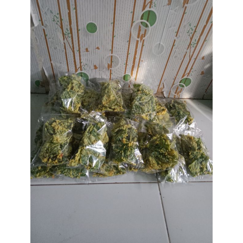 

Kripik bayam (250 gram)