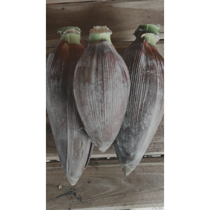 

Jantung Pisang Kluthuk Hitam