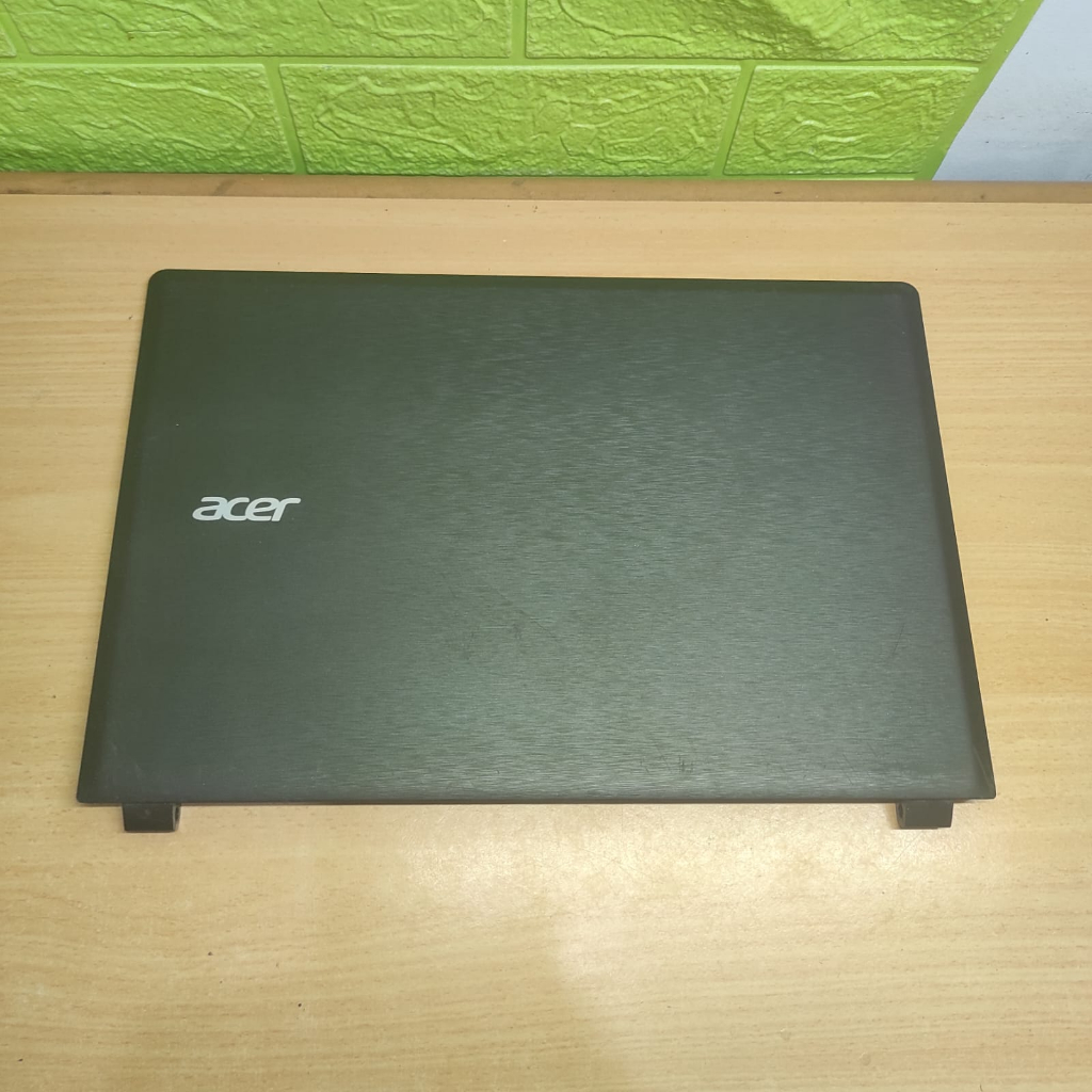Kesing Casing Atas Top Case Laptop Acer Z1401
