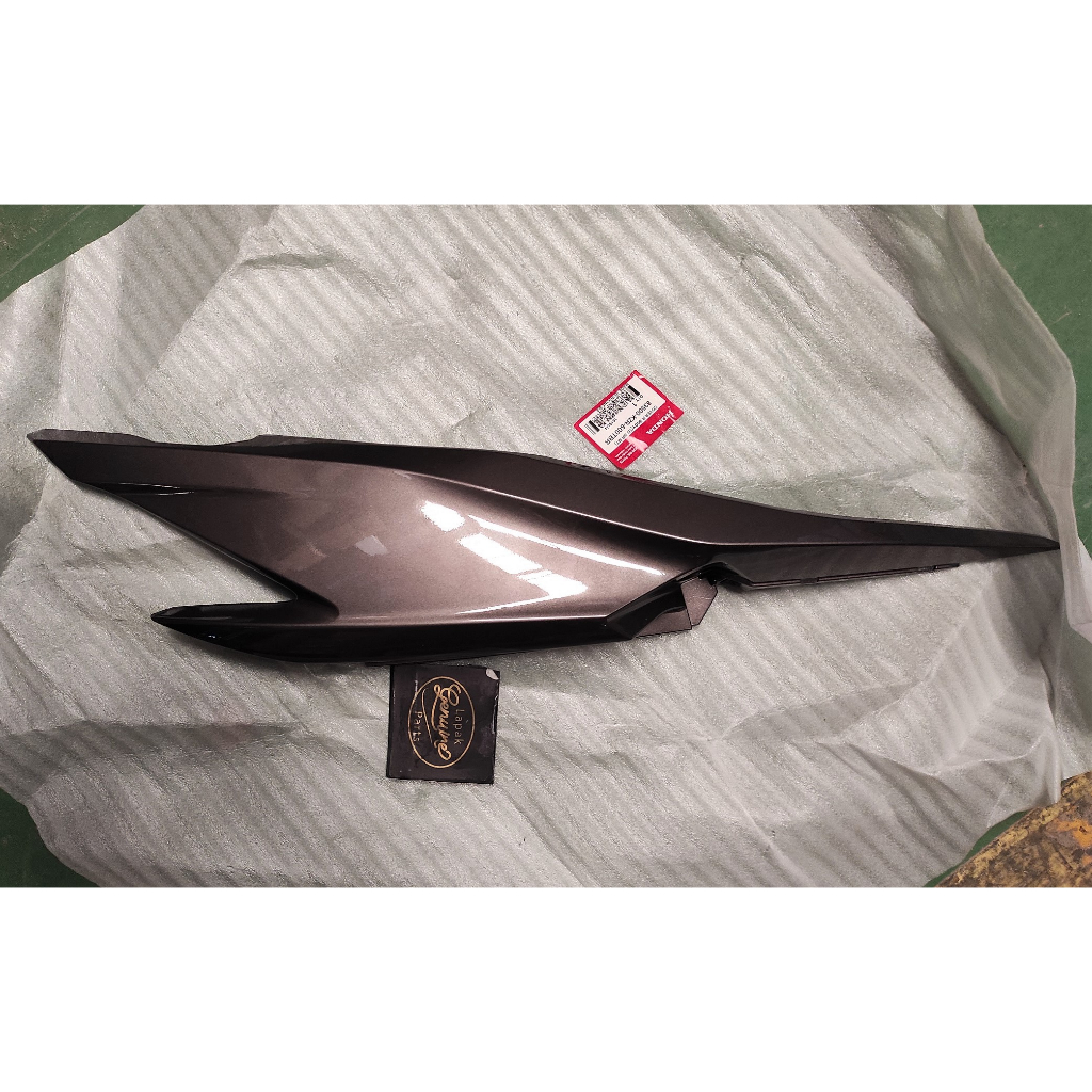 Cover Body Belakang Kanan Vario 125 Old Original AHM