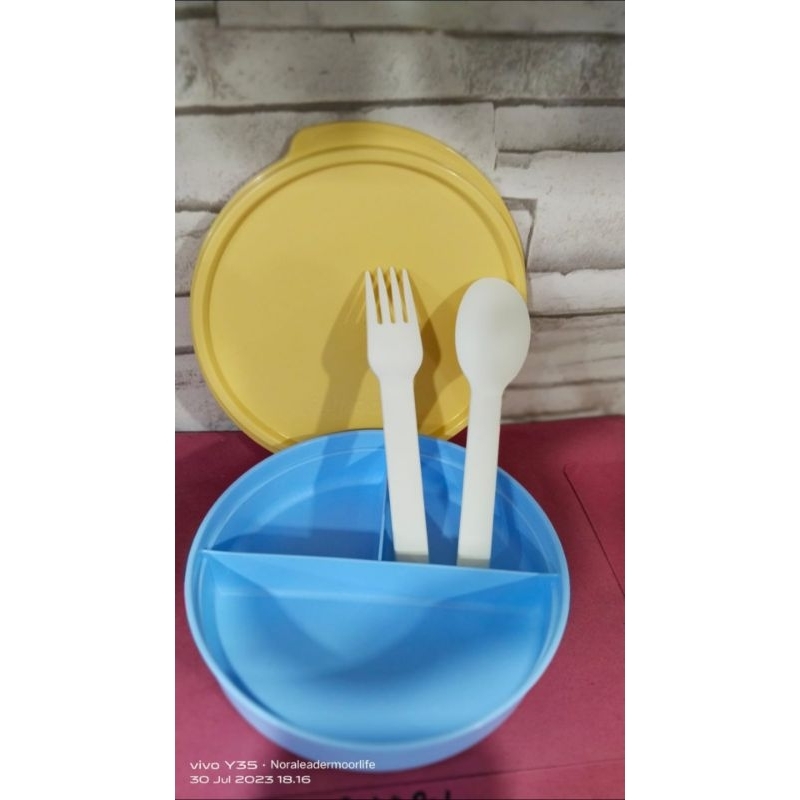 TEMPAT MAKAN BAYI/WADAH BEKAL ANAK MOORLIFE
