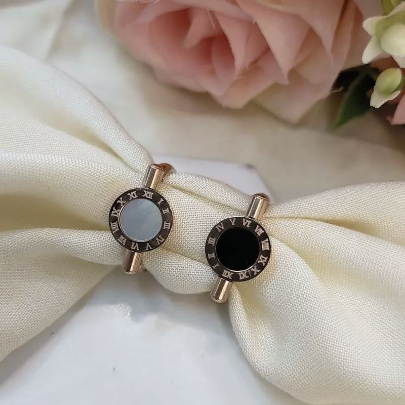 Cincin Titanium wanita anti karat fashion korea angka romawi mata bulat N0002G01
