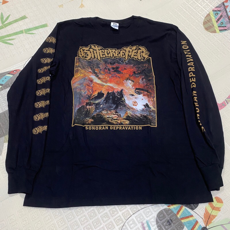 longsleeve gatecreeper