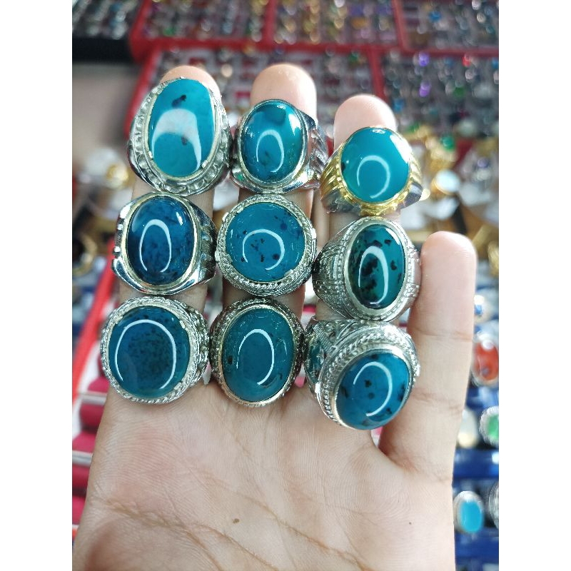 BATU BACAN DOKO TOTOL