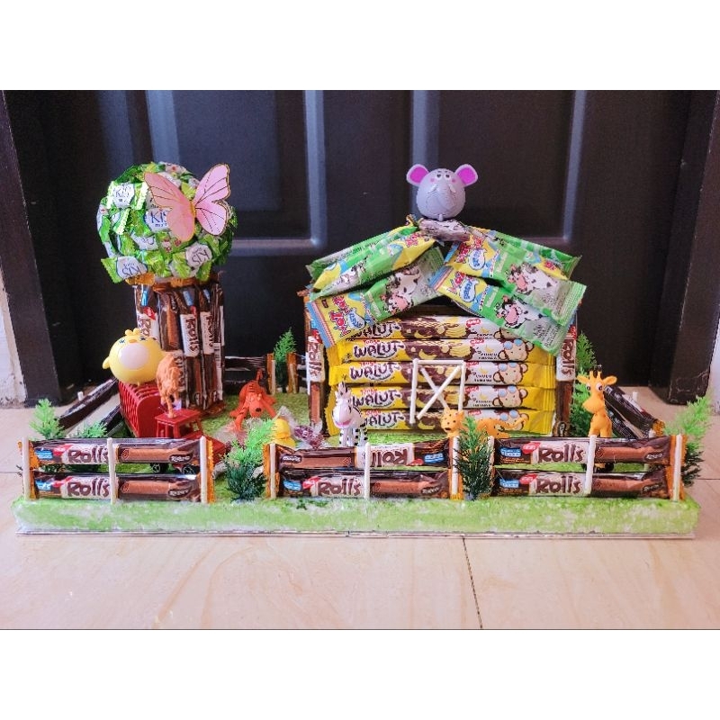 

snack tower birthday cake tingkat / costum karakter snack kue ulang tahun 3d / snack birthday lucu dan unik