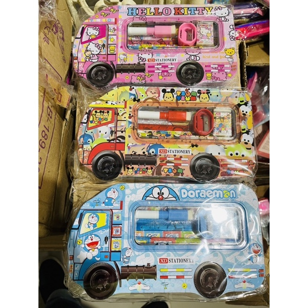 

Pencil case kaleng mobil bus motif disney 9558