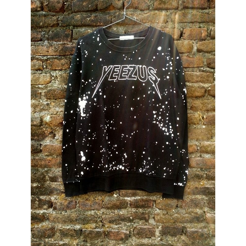 CN Bootleg Yezzus tour 2015 by Dongsin