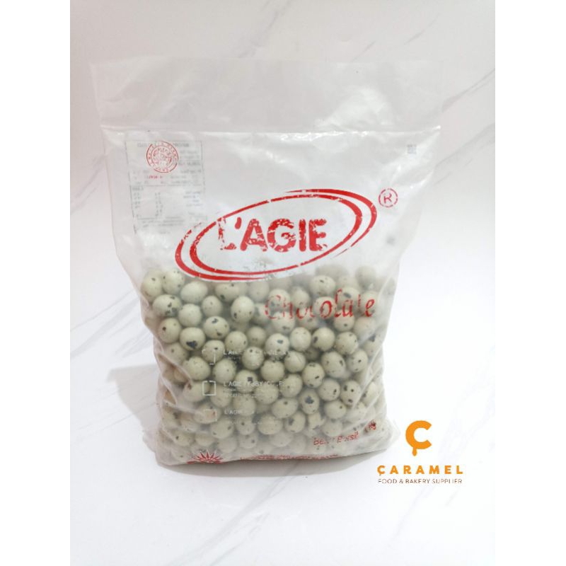 

lagie golden planet 1kg - coklat rasa susu isi kacang - coklat kacang - coklat