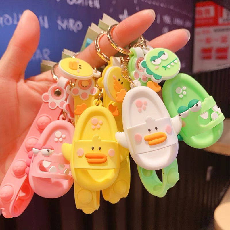 gantungan kunci sendal bebek buaya lucu pop it keychain readystock
