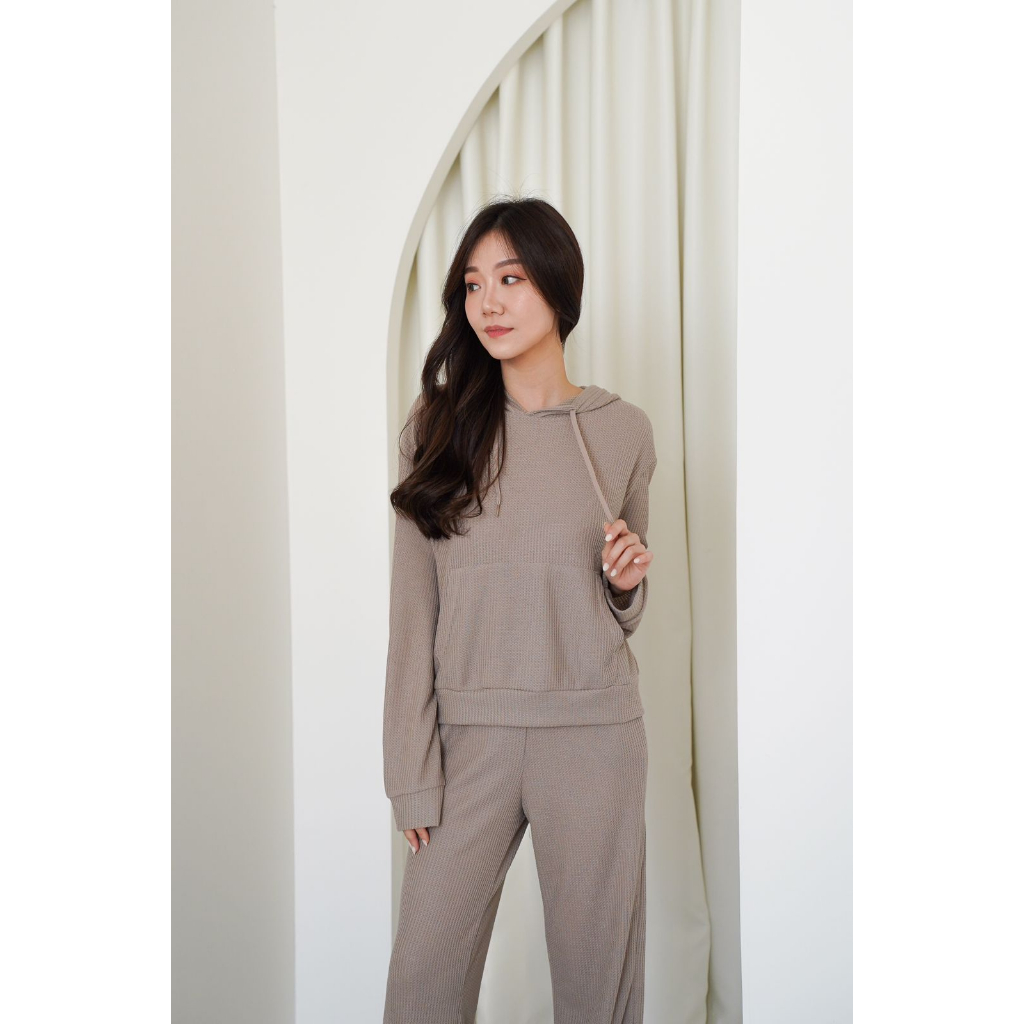 Yuri set one set jogger panjang / one set lengan panjang / one set jogger waffle