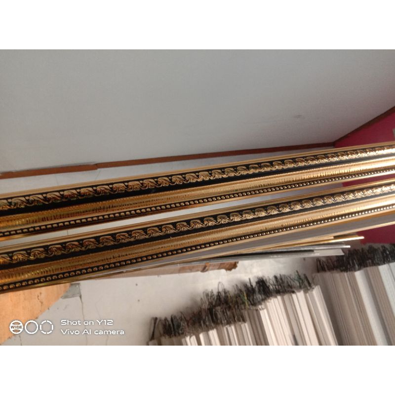 Lis tepi pigura PVC pigura frame per 1 mtr aja