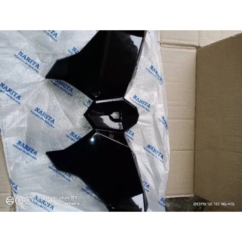 LACI/ COVER RAK KUPU-KUPU VARIO 125 VARIO 150 OLD