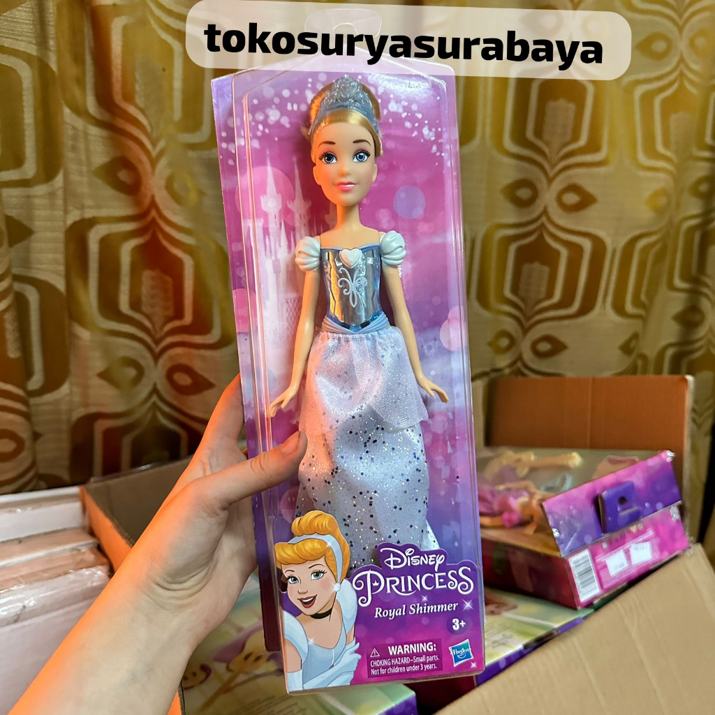 Boneka barbie Snow White