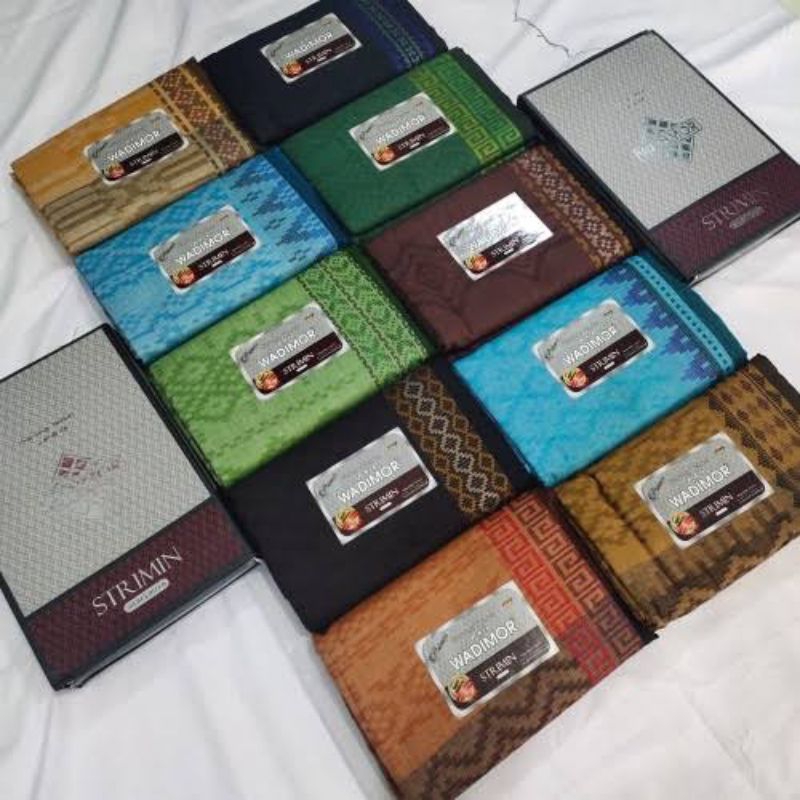 Sarung Wadimor Strimin