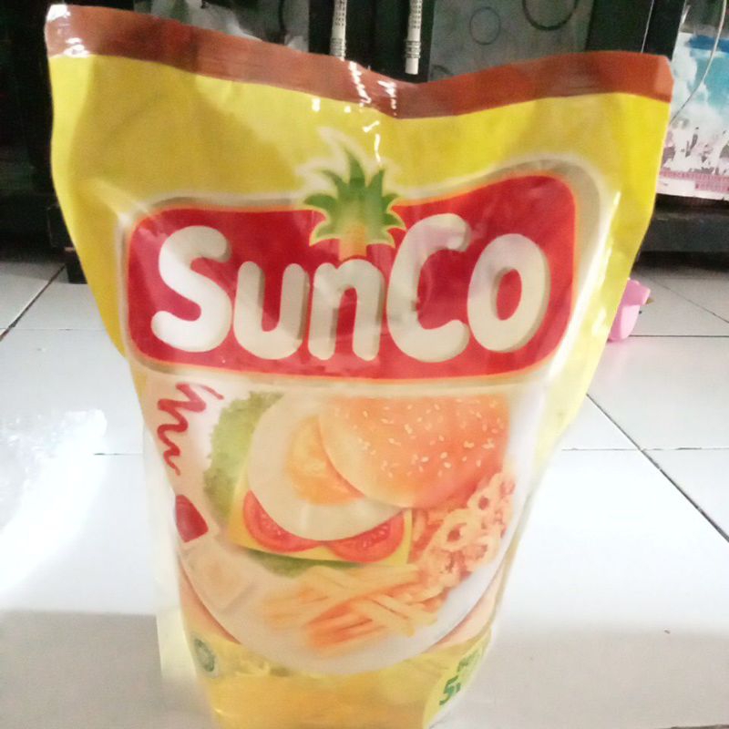 

sunco minyak goreng 2 liter