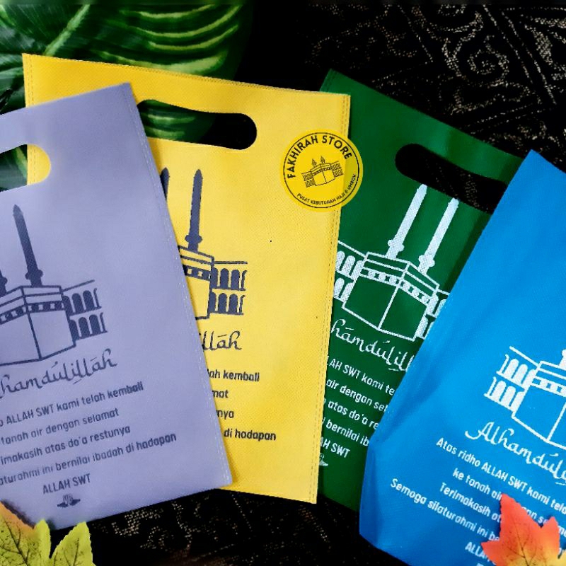 

1 Kodi Tas Haji makkah Madinah Tas Souvenir Goodie Bag Haji Dan Umroh Tas Umroh Souvenir Umroh Harga Grosir 20 pcs